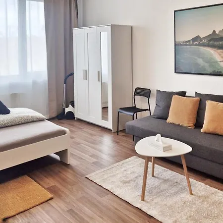 Wo Am Klinikum Apartment *